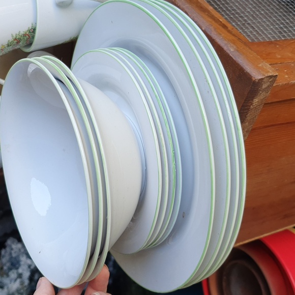 Christmas dinner set *Must Be Purchased Seperately* - Picture 3 of 9